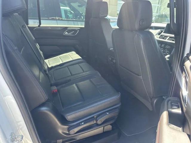 Photo of 2023 Summit White Chevrolet Suburban