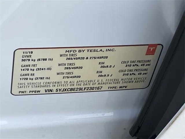 Photo of 2020 Pearl White Multi-Coat Tesla Model X