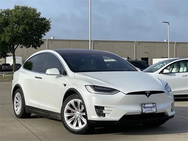 Photo of 2020 Pearl White Multi-Coat Tesla Model X