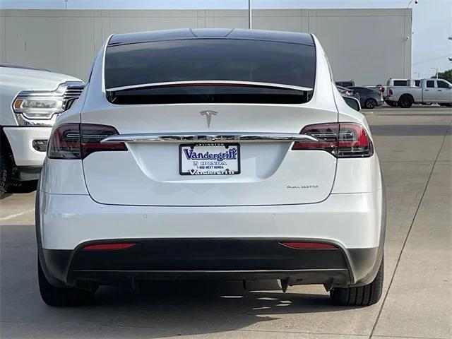 Photo of 2020 Pearl White Multi-Coat Tesla Model X