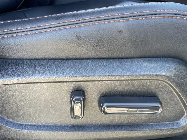 Photo of 2025 Platinum White Pearl Honda Pilot