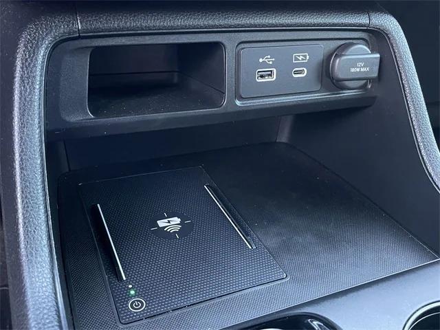 Photo of 2025 Platinum White Pearl Honda Pilot