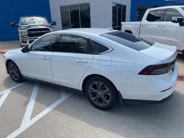 Photo of 2023 Platinum White Pearl Honda Accord