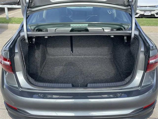 Photo of 2023 Platinum Gray Volkswagen Jetta