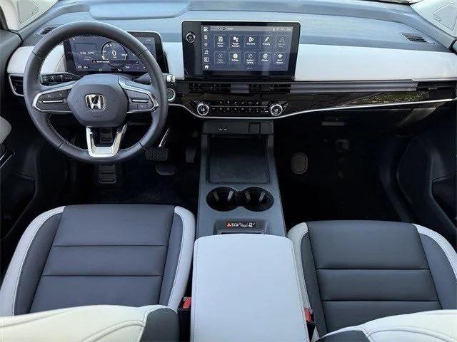 Photo of 2025 Blue Honda Prologue