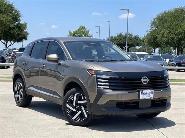 Photo of 2025 Canyon Bronze Nissan Kicks