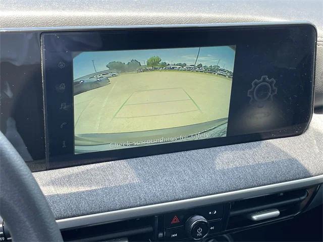 Photo of 2025 Canyon Bronze Nissan Kicks