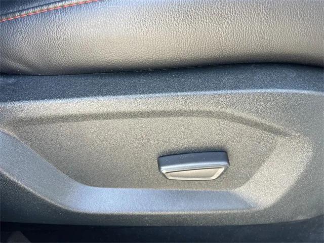 Photo of 2022 Carbonized Gray Ford Edge