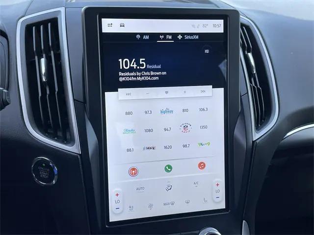 Photo of 2022 Carbonized Gray Ford Edge