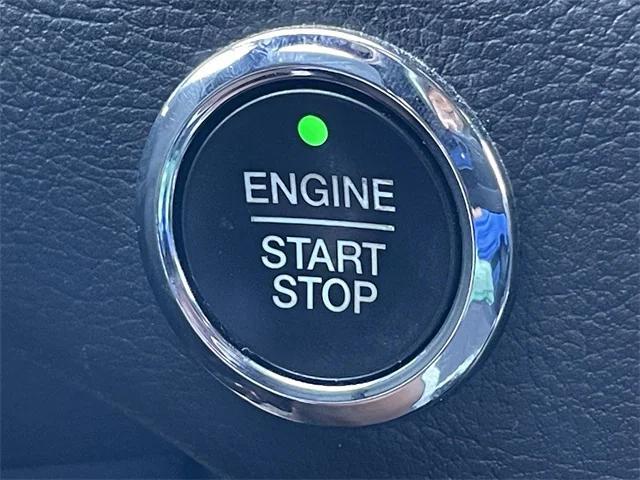 Photo of 2022 Carbonized Gray Ford Edge