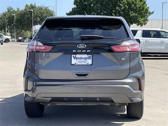 Photo of 2022 Carbonized Gray Ford Edge