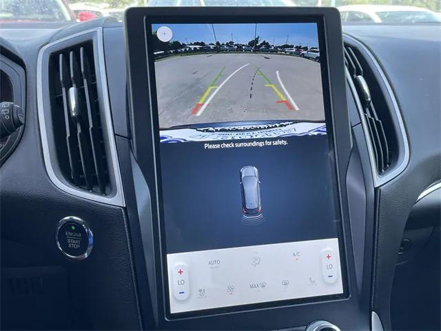 Photo of 2022 Carbonized Gray Ford Edge