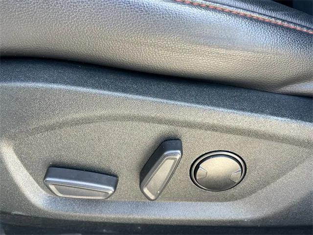 Photo of 2022 Carbonized Gray Ford Edge