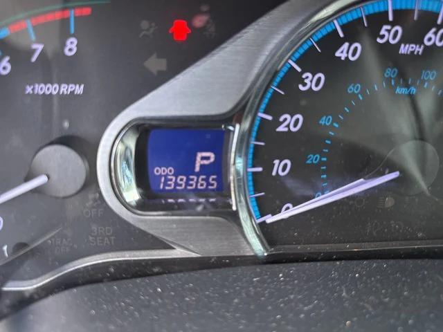Photo of 2013 Silver Sky Toyota Sienna
