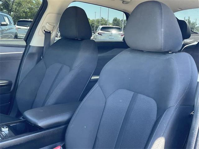 Photo of 2024 Ebony Black Kia K5