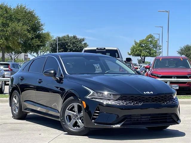 Photo of 2024 Ebony Black Kia K5