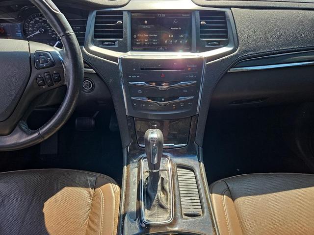 Photo of 2015 Platinum Dune Tri-Coat Lincoln MKS