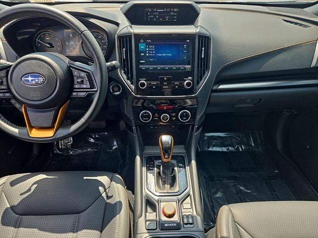 Photo of 2024 Ice Silver Metallic Subaru Forester