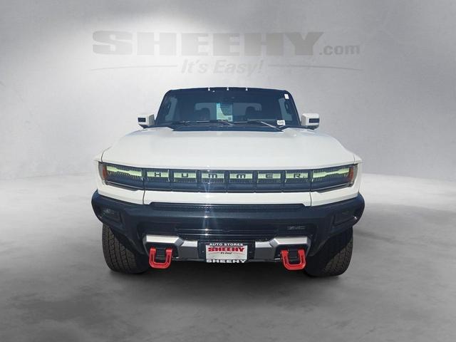 Photo of 2025 Interstellar White GMC HUMMER EV Pickup
