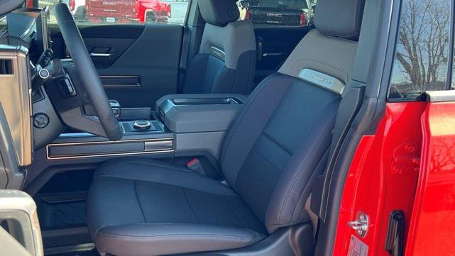Photo of 2025 Solar Orange GMC HUMMER EV Pickup