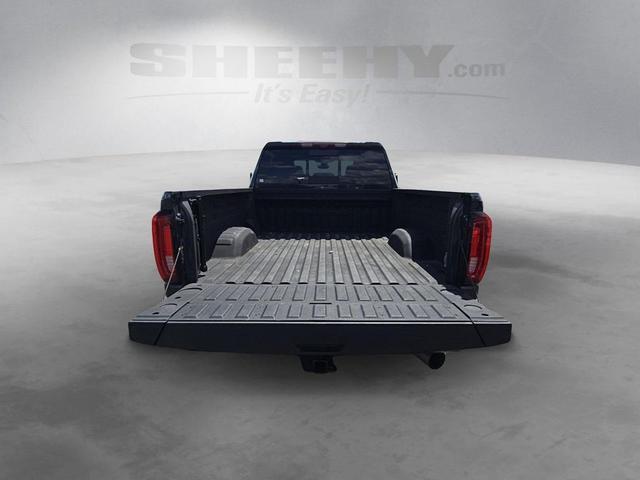 Photo of 2023 Hunter Metallic GMC Sierra 2500