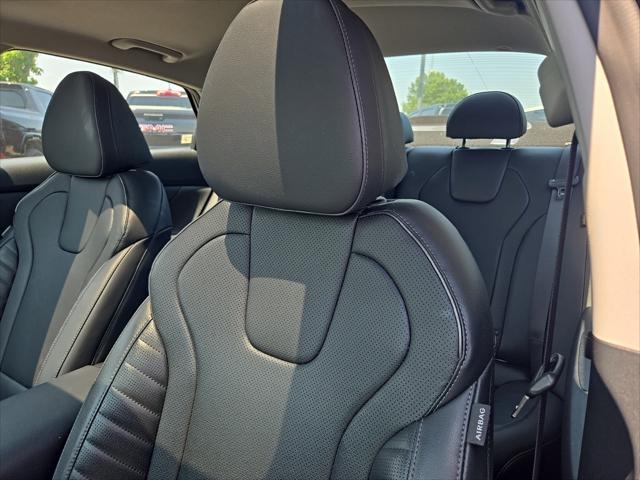 Photo of 2024 Serenity White Hyundai ELANTRA