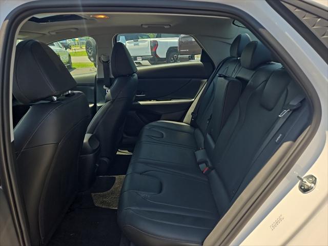 Photo of 2024 Serenity White Hyundai ELANTRA