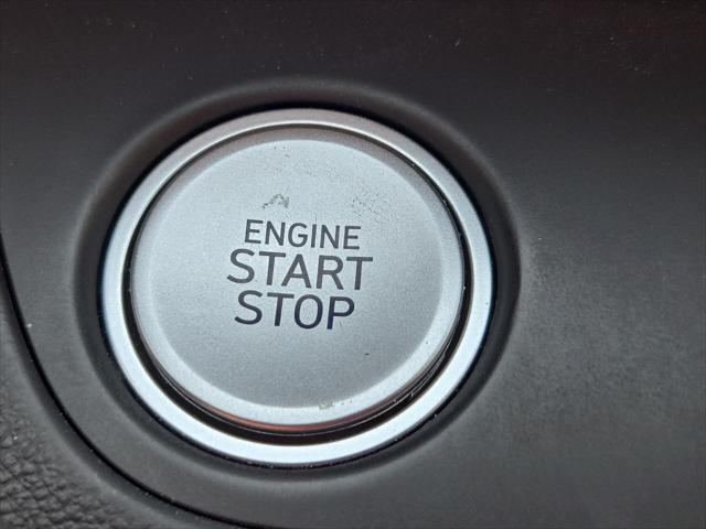 Photo of 2024 Serenity White Hyundai ELANTRA
