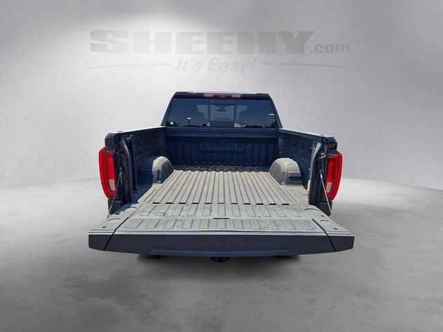 Photo of 2022 Ebony Twilight Metallic GMC Sierra 1500