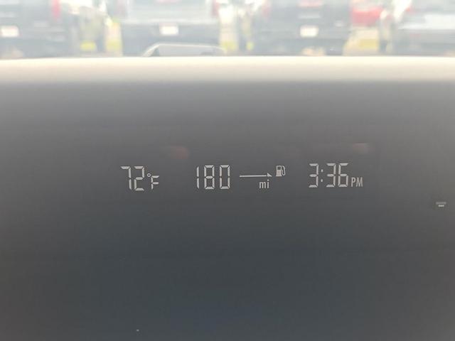 Photo of 2022 Cascade Green Silica Subaru Forester