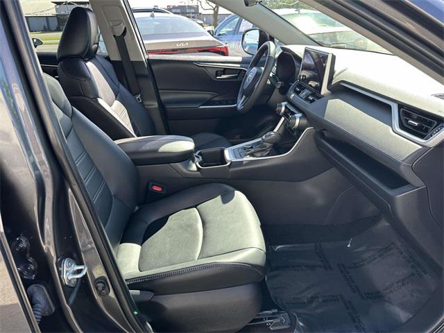 Photo of 2024 Magnetic Gray Metallic Toyota RAV4 Hybrid