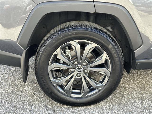 Photo of 2024 Magnetic Gray Metallic Toyota RAV4 Hybrid
