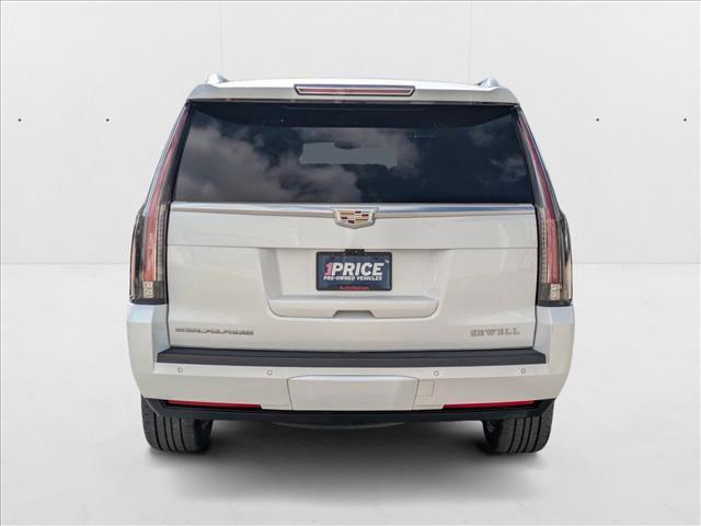Photo of 2018 Crystal White Tricoat Cadillac Escalade
