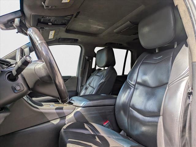 Photo of 2018 Crystal White Tricoat Cadillac Escalade