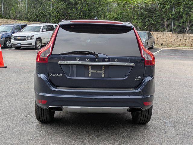Photo of 2015 Power Blue Metallic Volvo XC60
