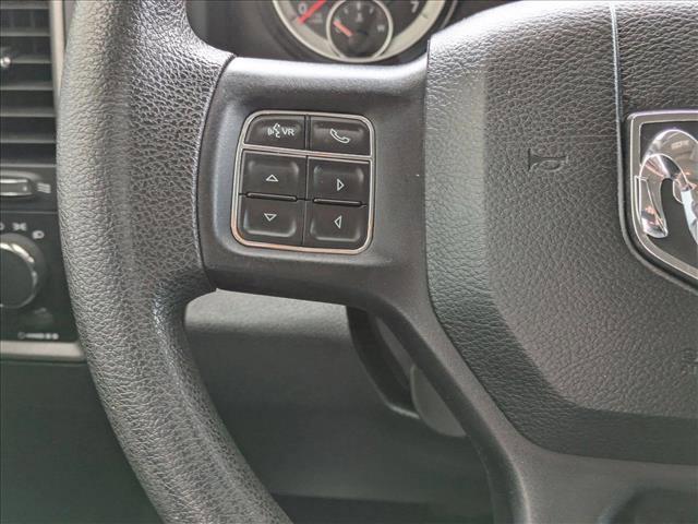 Photo of 2016 Brilliant Black Crystal Pearlcoat RAM 2500