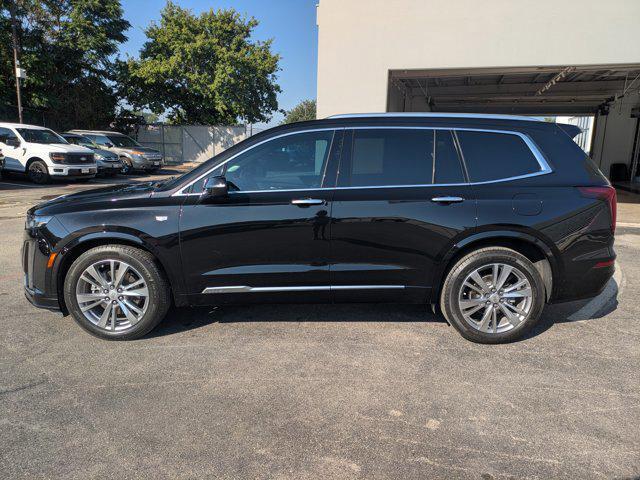 Photo of 2023 Stellar Black Metallic Cadillac XT6