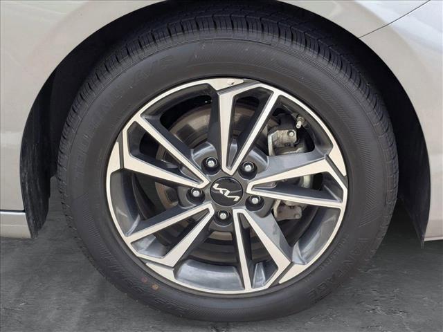 Photo of 2023 Steel Gray Kia Forte