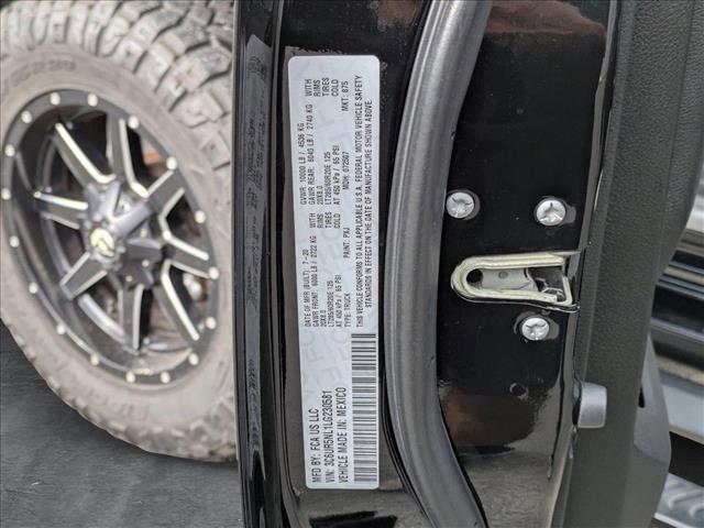 Photo of 2020 Diamond Black Crystal Pearlcoat RAM 2500