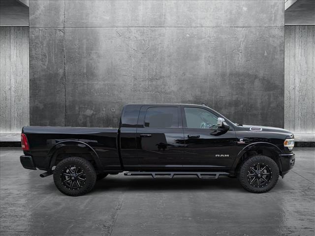 Photo of 2020 Diamond Black Crystal Pearlcoat RAM 2500