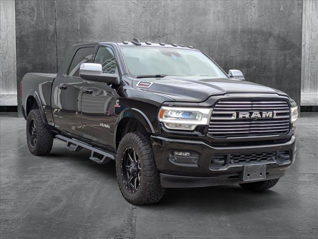 Photo of 2020 Diamond Black Crystal Pearlcoat RAM 2500