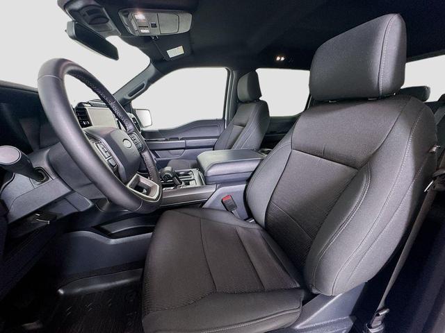 Photo of 2024 Oxford White Ford F-150