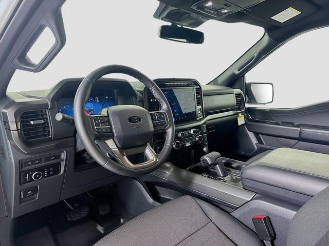 Photo of 2024 Oxford White Ford F-150