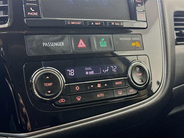 Photo of 2016 Quartz Brown Metallic Mitsubishi Outlander