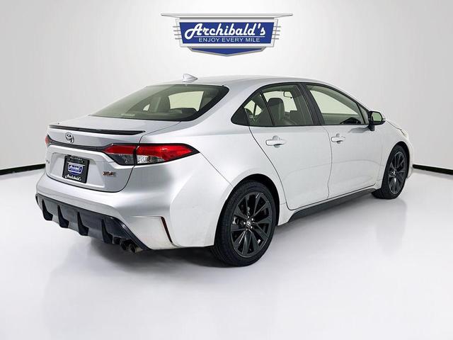 Photo of 2023 Classic Silver Metallic Toyota Corolla