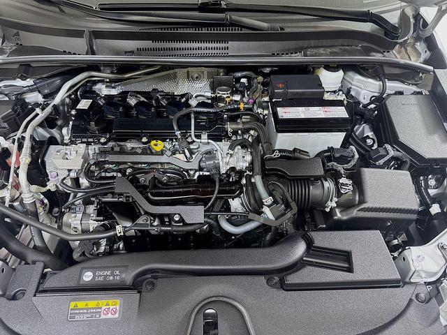 Photo of 2023 Classic Silver Metallic Toyota Corolla