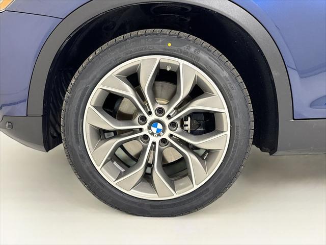Photo of 2016 Deep Sea Blue Metallic BMW X3