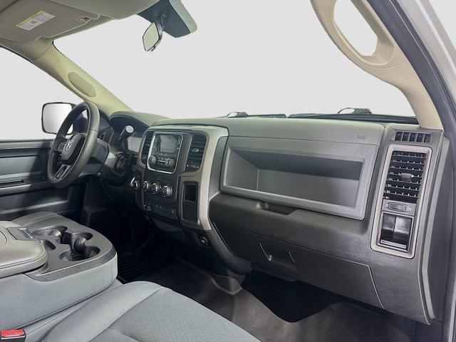 Photo of 2013 Bright Silver Metallic Clearcoat RAM 2500