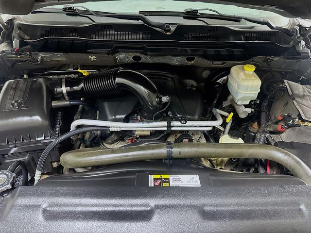 Photo of 2013 Bright Silver Metallic Clearcoat RAM 2500