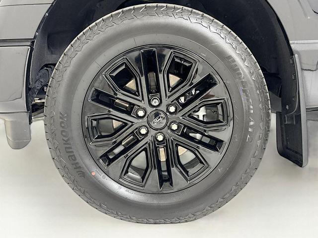 Photo of 2024 Agate Black Metallic Ford F-150